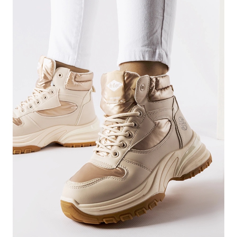 Bézs csizma Lee Cooper LCJ-23-44-1972L 1