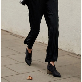 Marco Shoes Karcsú csizma, felső részén gumi és fém sarok fekete 1