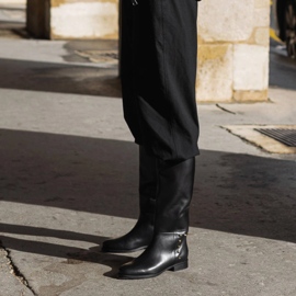 Marco Shoes Lovagló csizma szegecsekkel fekete 2