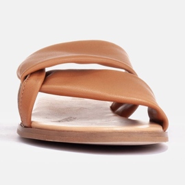 Marco Shoes Lapos aljú bőr papucs barna 1