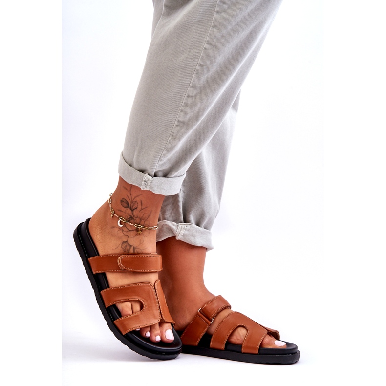 Joia Bőr klasszikus női papucs tépőzárral, barna 1