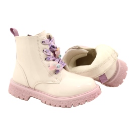 Lakkozott csizma dekoratív mandzsettagombokkal Miss 23DZ23-6582 bézs 4