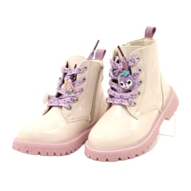 Lakkozott csizma dekoratív mandzsettagombokkal Miss 23DZ23-6582 bézs 2