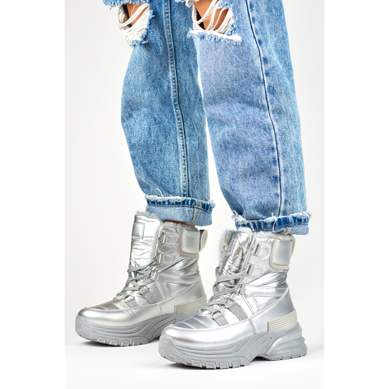 Női ezüst színű sport fűzős hócsizma 2