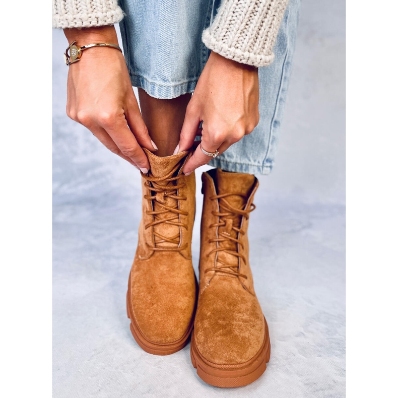 Zoe Camel fűzős munkások barna 2