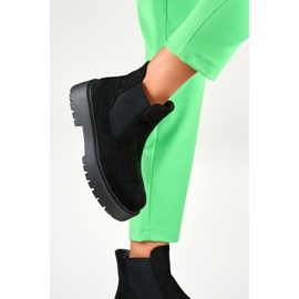 Velúr női Chelsea csizma vastag talppal fekete 1