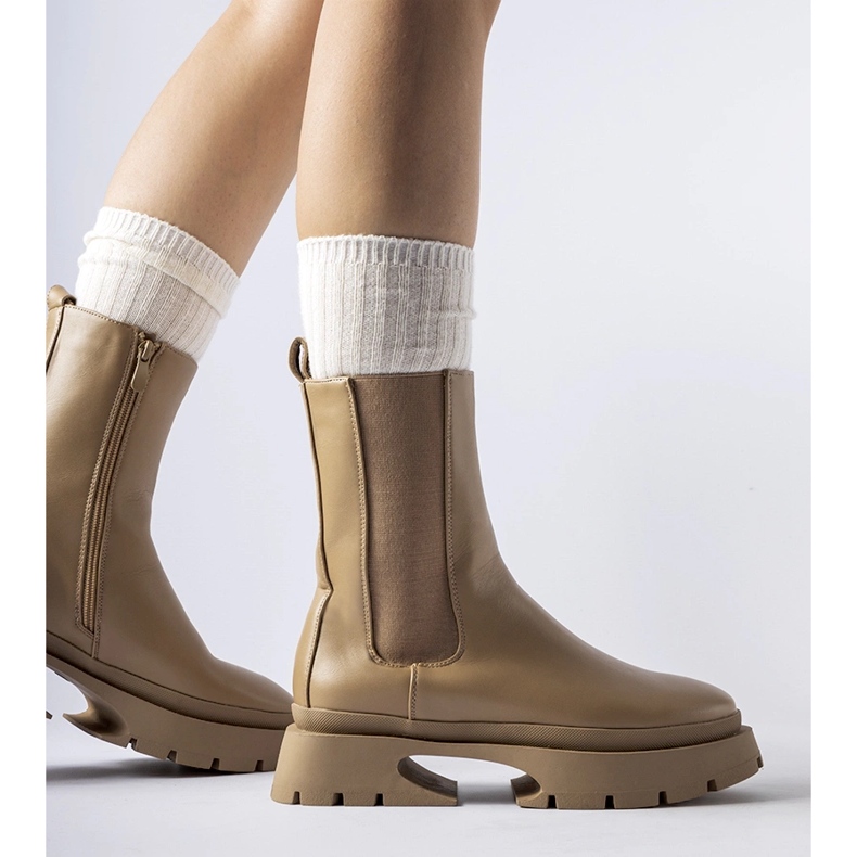 Barna szigetelt Mombello csizma 1