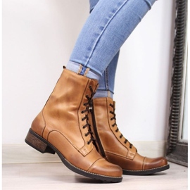 Dolce Pietro W P24A dolgozók barna 2