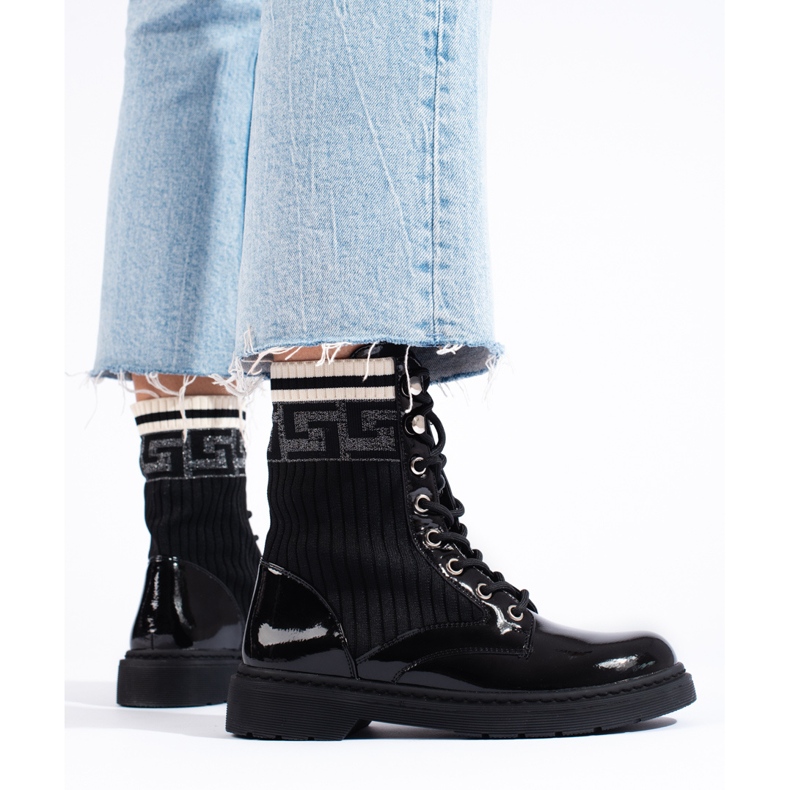 SHELOVET Fekete munkás hölgyek 1