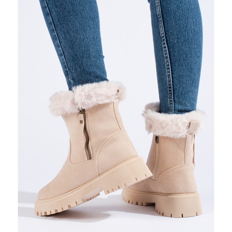 W. Potocki Bézs színű velúr bokacsizma bundával a Potocki cégtől 2