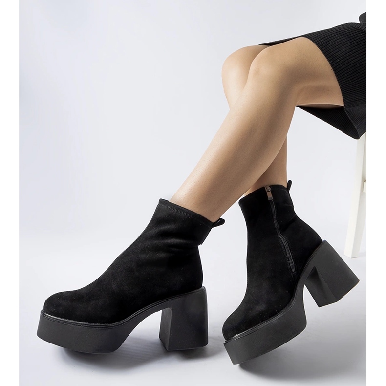 Fekete masszív, öko-velúr bokacsizma 1