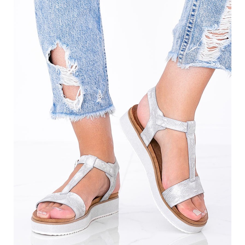 Kiko kígyóbőr mintás ezüst szandál 1