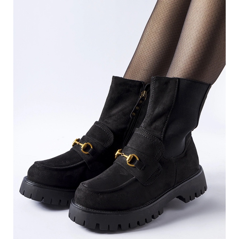 Fekete szigetelt csizma Overlook csattal 1 Fekete szigetelt csizma Overlook csattal 1