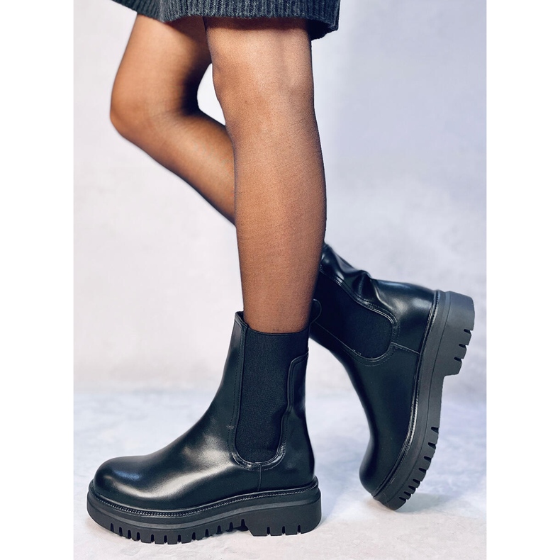 High Chelsea csizma Earth Black fekete 2