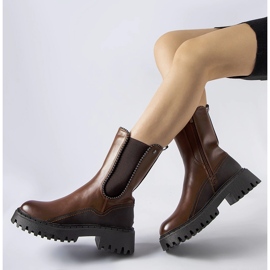 Barna szigetelt csizma a Donigala-tól 1