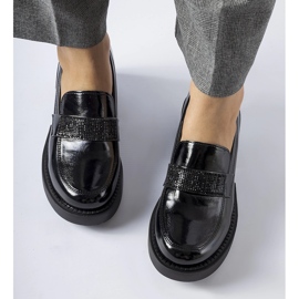 Fekete patentos pumpák Harrisburg sarokkal 1