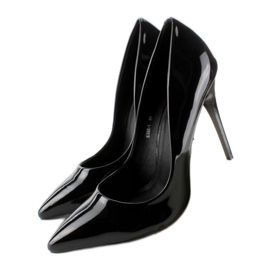 Sima lakkozott E396 fekete csapok 1