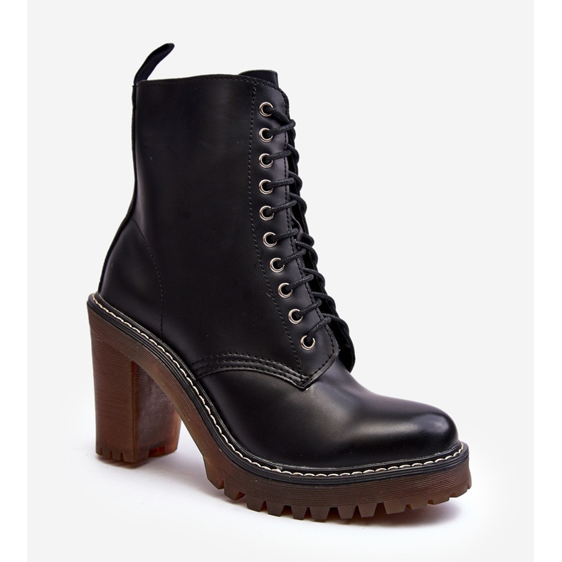 Női fűzős bokacsizma fekete Arove 2