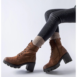 Romilda barna velúr magas sarkú bokacsizma fekete 1