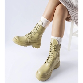 Zöld lapos csizma Zacharie védővel 1