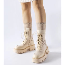 Bézs színű munkáscipő masszív Olona talppal 1