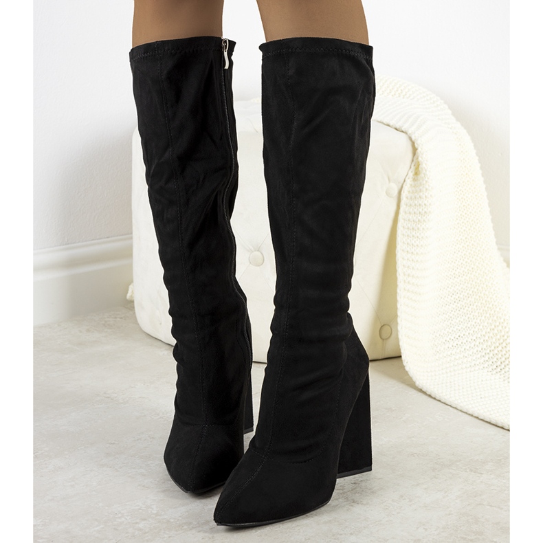 PA1 Fekete magas sarkú csizma a Teles márkától 1