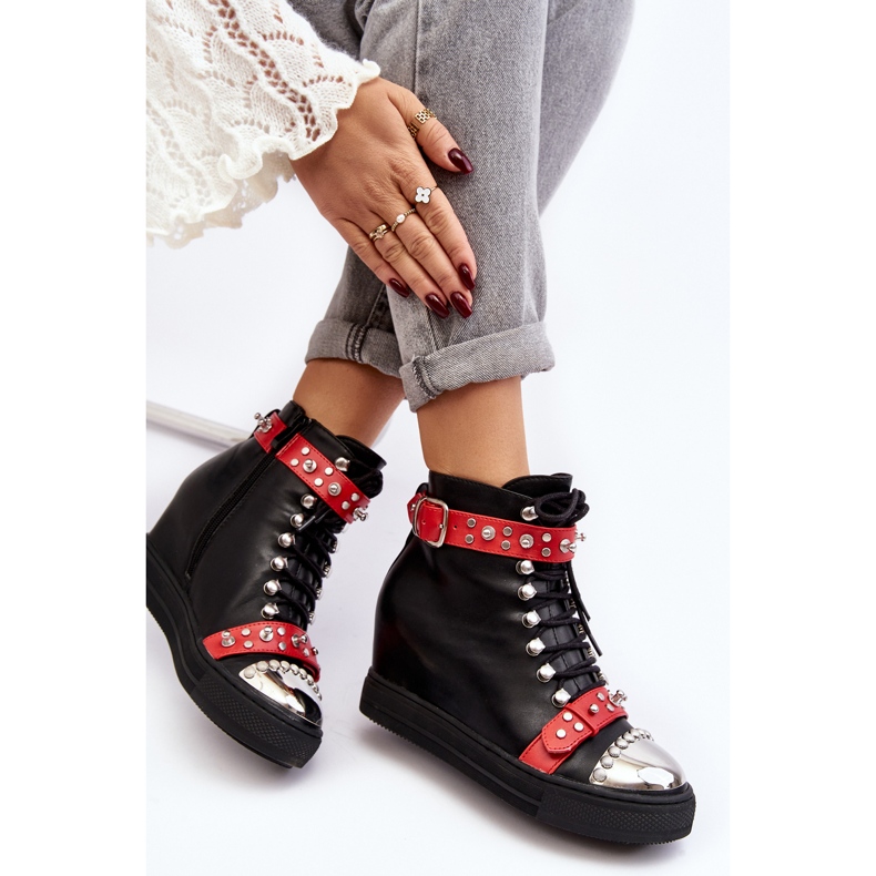 Szigetelt csizma strasszokkal, eco-bőr Lu Boo, fekete 1