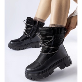 Fekete hócsizma Pettenasco strasszokkal 1 Fekete hócsizma Pettenasco strasszokkal 1