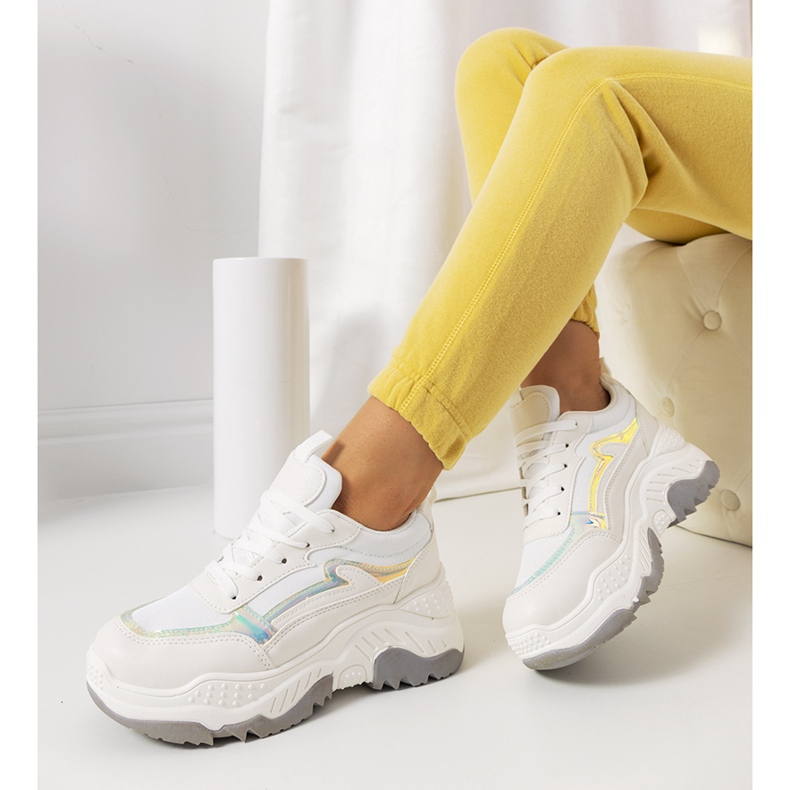 Bézs Gossett tornacipő fehér 1