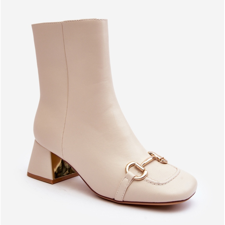 Magas sarkú bokacsizma díszítéssel, világos bézs Adinah 2