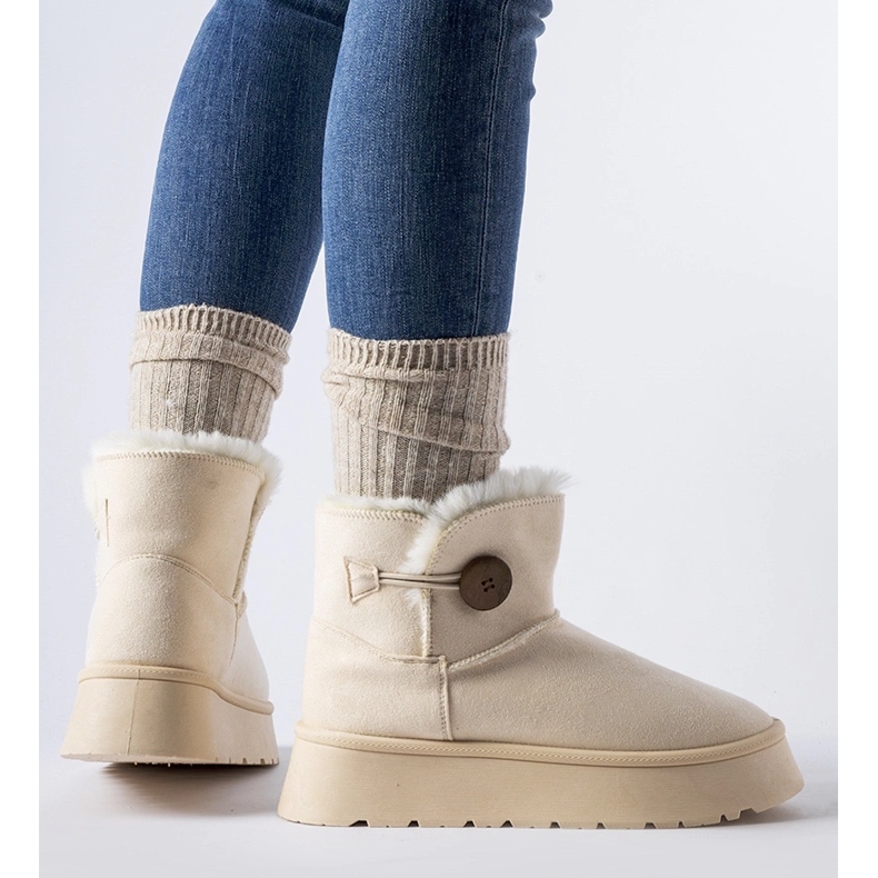 Bézs színű hőszigetelt hócsizma Ronco gombbal 1