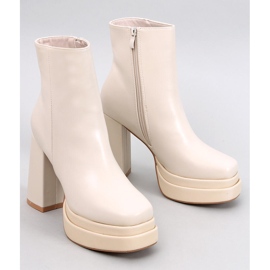 Kényelmes Charokee Beige platformcsizma - 2. minőség bézs 1