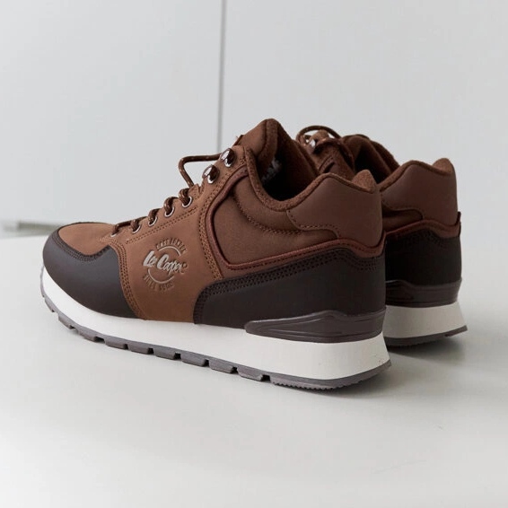 Barna tornacipő Lee Cooper LCJ-23-31-3059M 1