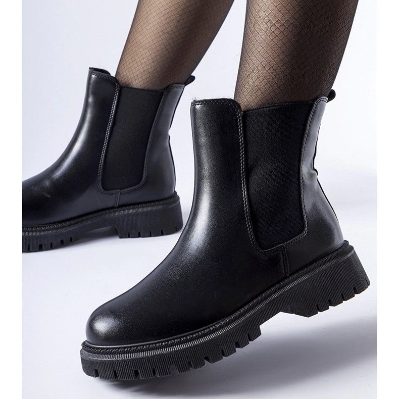 Fekete szigetelt, klasszikus felbújós bokacsizma a Noas-tól 1