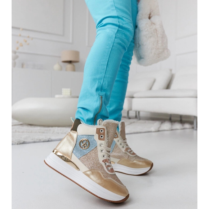 Deleon arany szigetelésű tornacipő csillámmal aranysárga 2 Deleon arany szigetelésű tornacipő csillámmal aranysárga 2