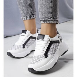 Margie monogramos fekete tornacipő fehér 1