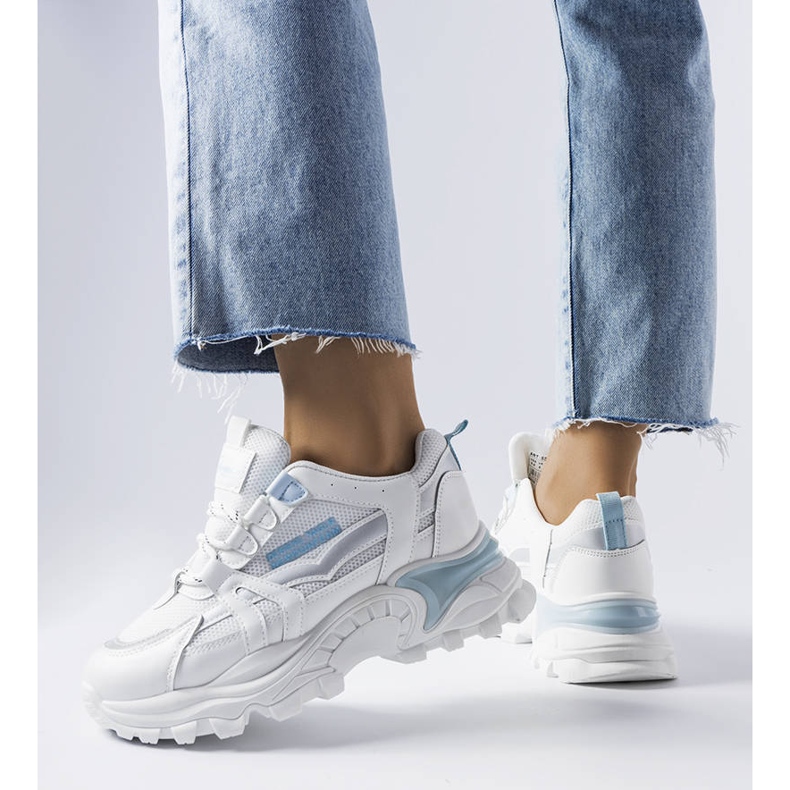 Kék tornacipő neon opál betétekkel 1