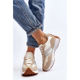 Bézs Chloette női sportcipő 1