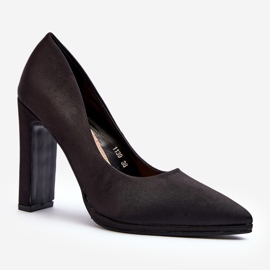 Fekete Piatti magassarkú pumpák 2