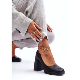 Pumpák masszív sarkú fekete 3