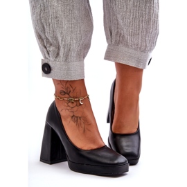 Pumpák masszív sarkú fekete 2