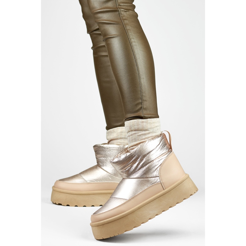 Női téli hócsizma emelvényes bézs 1