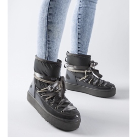 Szürke lakkozott hócsizma Alceo strasszokkal 1