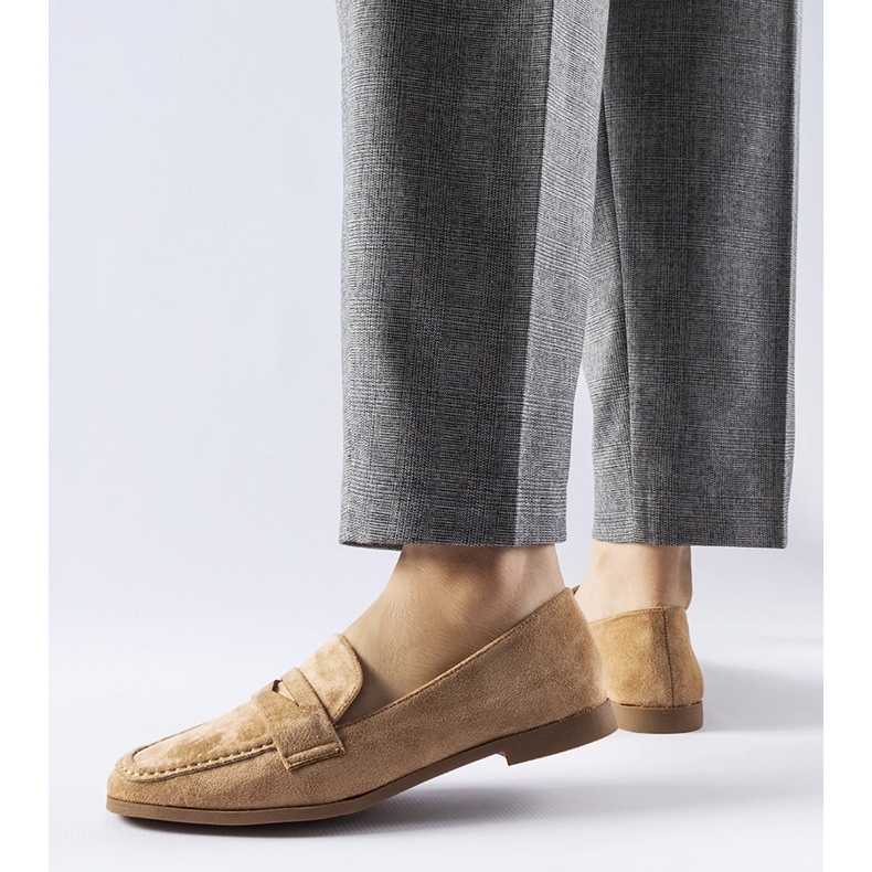 Sötétbézs mokaszinok Medford öko-velúrból 1