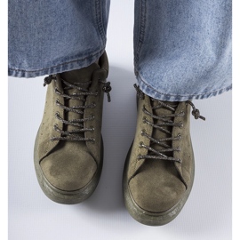 Zöld tornacipők a Cipriano platformon 1 Zöld tornacipők a Cipriano platformon 1