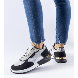 Fekete és ezüst csillogó tornacipő a Roganzuolotól 1