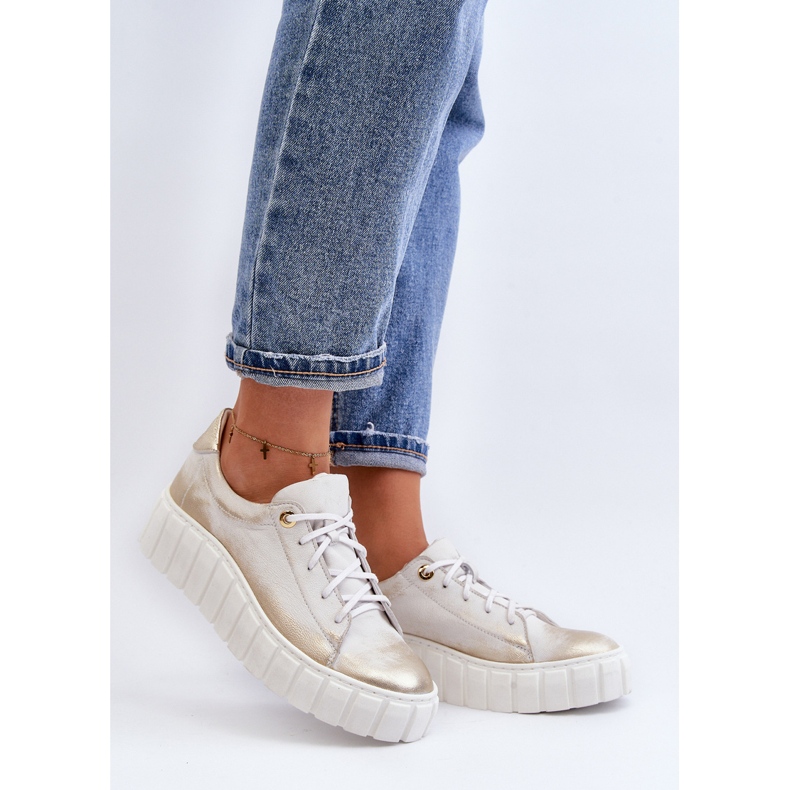 Zazoo 2919 női bőrcipő vastag talppal, arany aranysárga 2