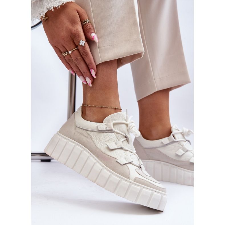 Női bőr sportcipők a platformon M01/1 Zazoo világos bézs 1