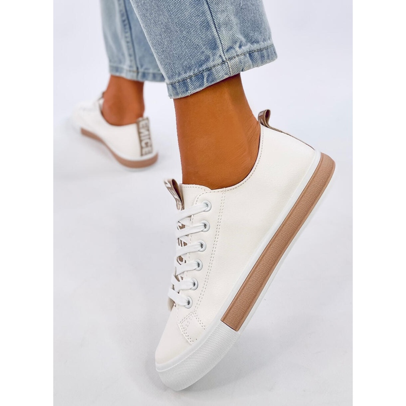 Monae Champagne női tornacipő fehér 2