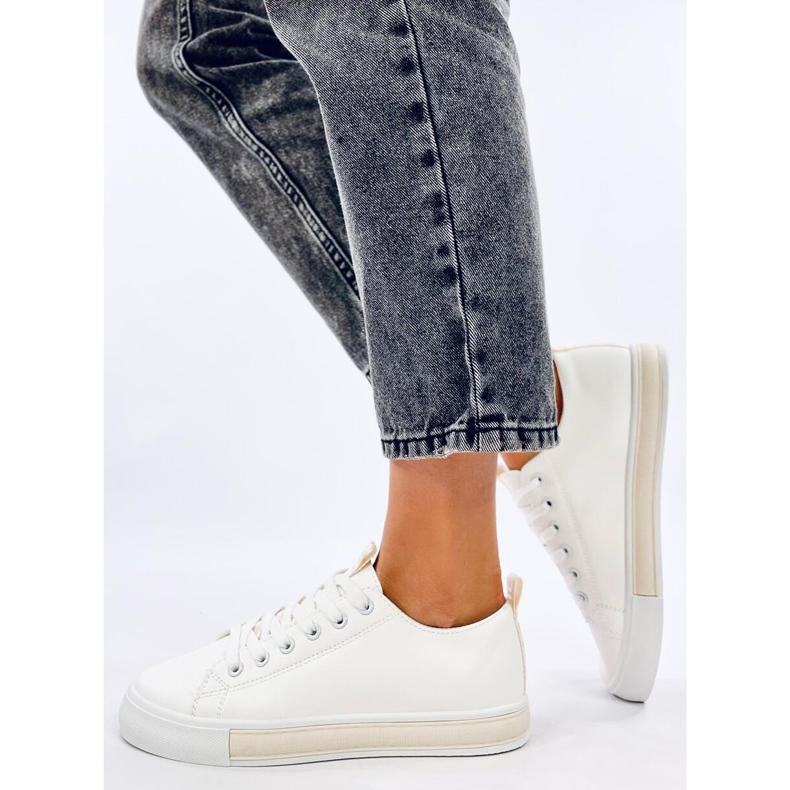 Monae Beige női tornacipő fehér 2